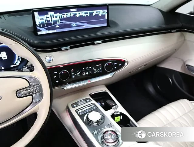 Genesis GV70 2021 Белый из Кореи, фото 3