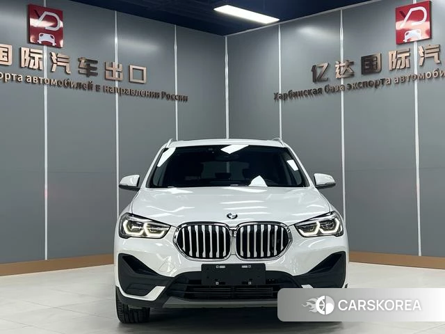BMW X1 2021 Белый из Китая, фото 3