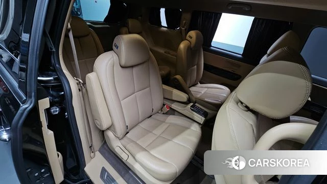 Kia The New Carnival 2018 Черный из Кореи, фото 3