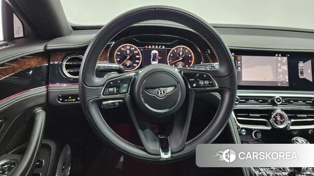 Bentley Flying Spur 3rd Generation 2020 Черный из Кореи, фото 3
