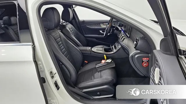 Mercedes-Benz E-Class W213 2022 Белый из Кореи, фото 3