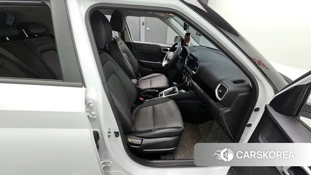 Hyundai Venue 2019 Белый из Кореи, фото 3