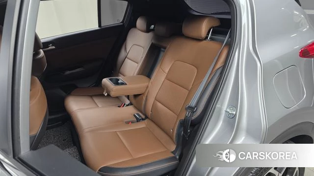 Kia Sportage The Bold 2020 Серебристо-серый из Кореи, фото 3