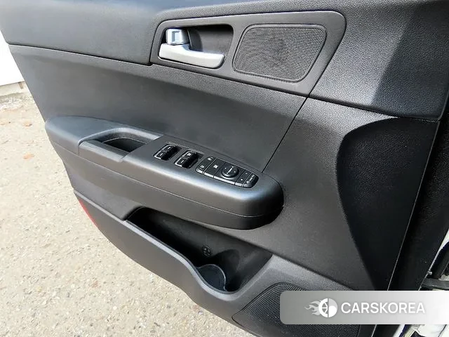 Kia Sportage The Bold 2019 Белый из Кореи, фото 3