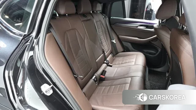 BMW X4 (G02) 2022 Черный из Кореи, фото 3