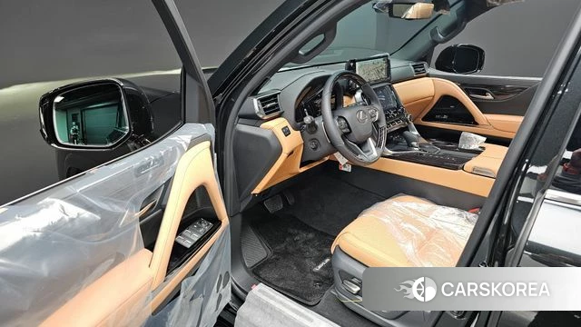 Lexus LX 4th Generation 2026 Черный из Кореи, фото 3