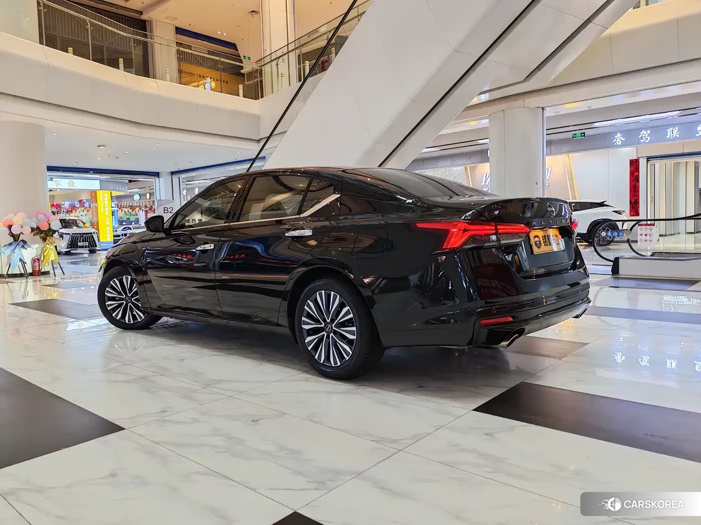 Nissan Altima 2024 Черный из Китая, фото 3
