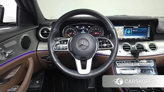 Mercedes-Benz E-Class W213 2018 Белый из Кореи, фото 3