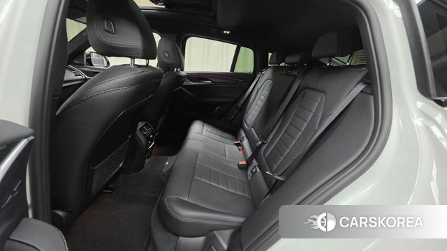 BMW X4 (G02) 2025 Белый из Кореи, фото 3
