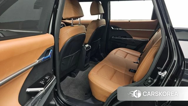 Ssangyong Torres 2023 Черный из Кореи, фото 3