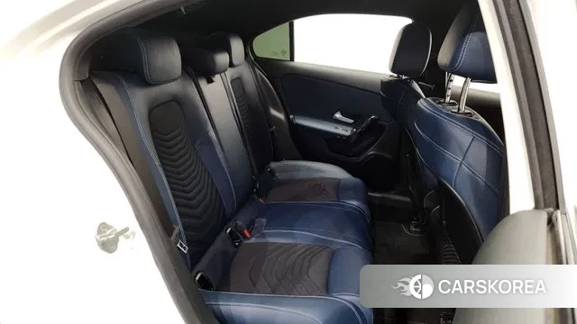 Mercedes-Benz A-Class W177 2020 Белый из Кореи, фото 3