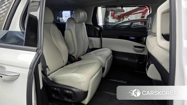 Kia Carnival 4th generation 2022 Белый из Кореи, фото 3