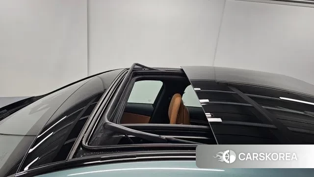 Mercedes-Benz E-Class W214 2025 Серебряный из Кореи, фото 3