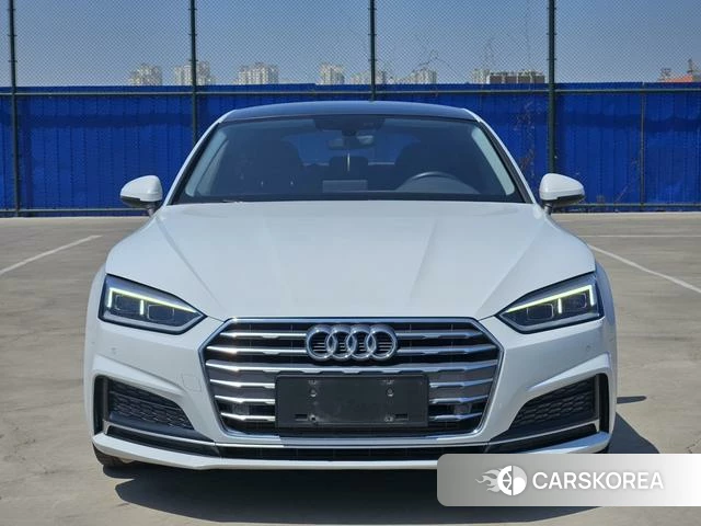 Audi A5 2019 Белый из Китая, фото 3