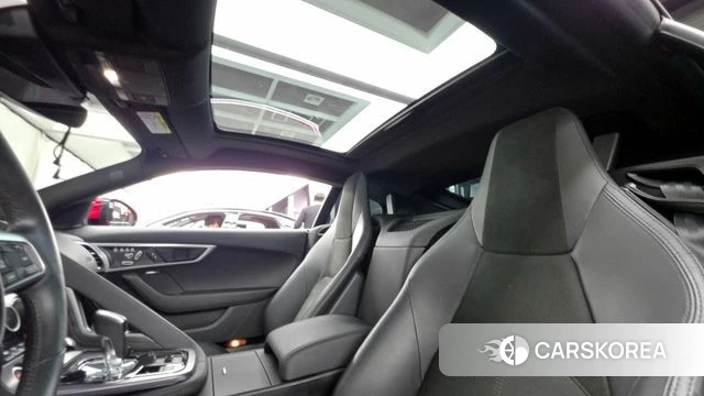 Jaguar F-TYPE 2021 Красный из Кореи, фото 3