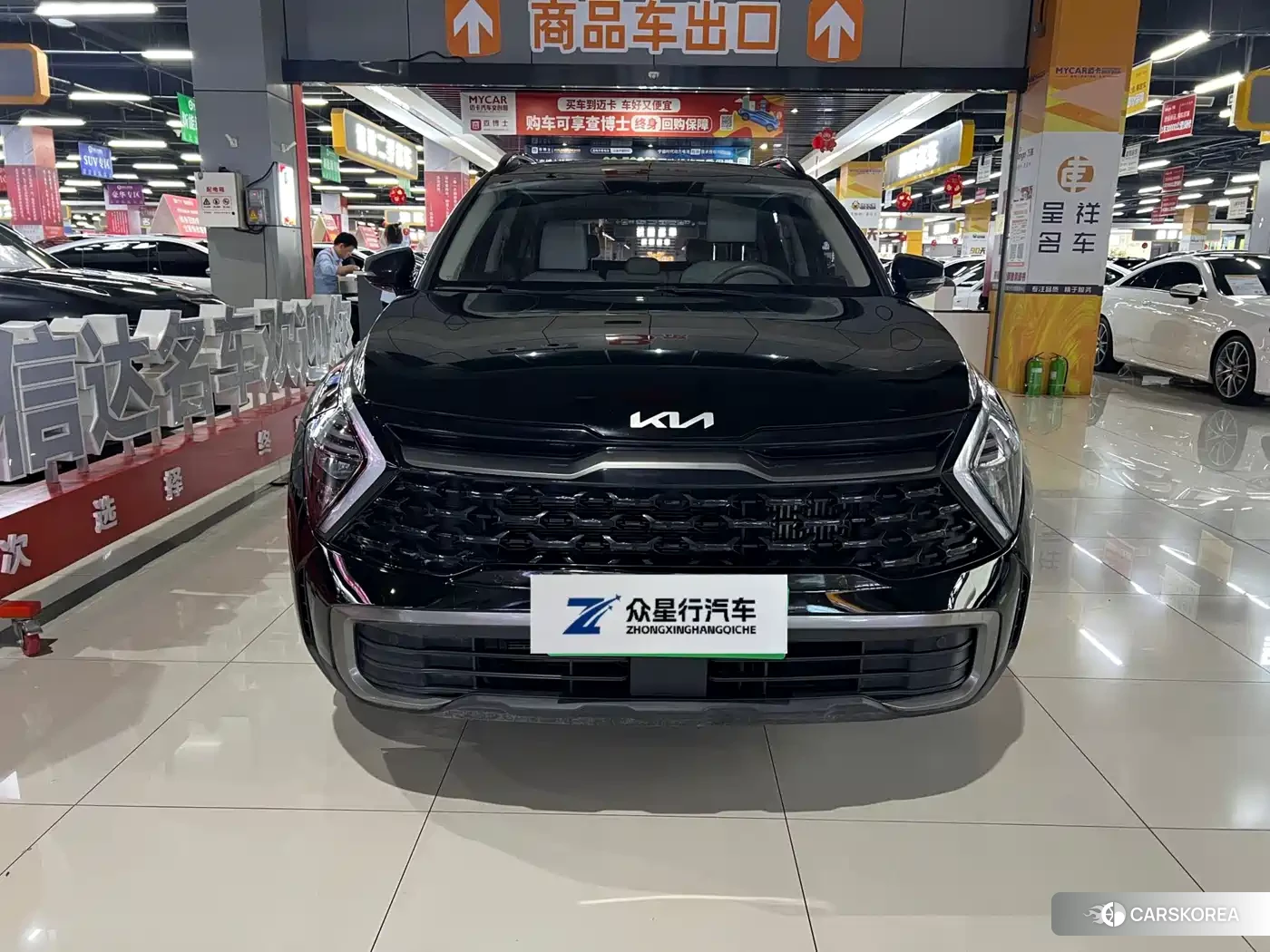 Kia Sportage 2023 Черный из Китая, фото 3