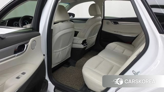 Hyundai The New Grandeur IG Hybrid 2022 Белый из Кореи, фото 3