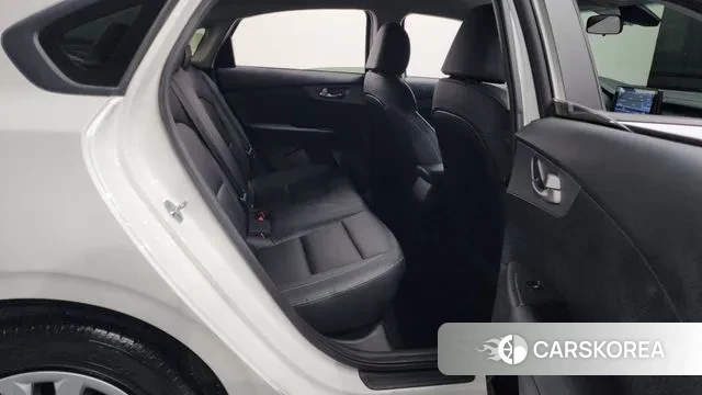 Kia Come New K3 2021 Белый из Кореи, фото 3