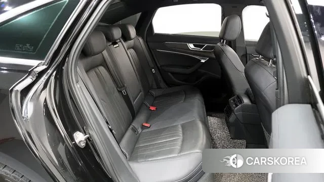 Audi A6 (C8) 2020 Черный из Кореи, фото 3