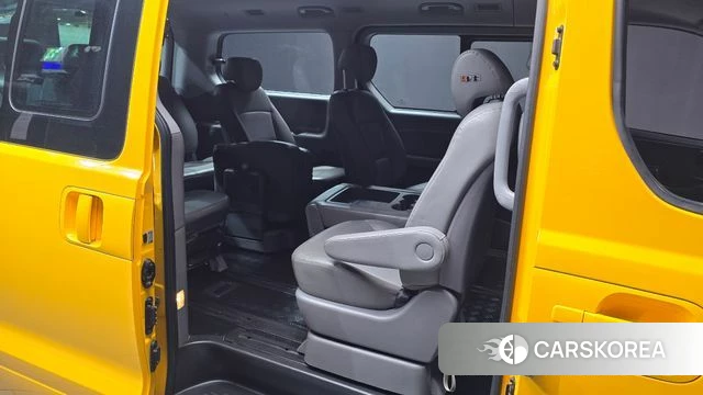 Hyundai The New Grand Starex 2019 Желтый из Кореи, фото 3