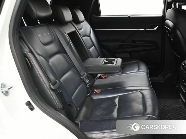 Ssangyong Torres EVX 2024 Белый из Кореи, фото 3