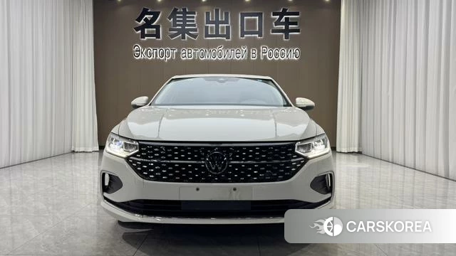 Volkswagen Lavida 2023 Белый из Китая, фото 3