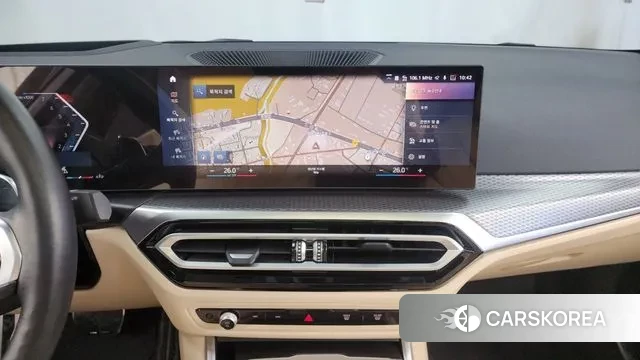 BMW 3 Series (G20) 2023 Белый из Кореи, фото 3