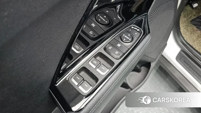 Kia Niro 2018 Белый из Кореи, фото 3