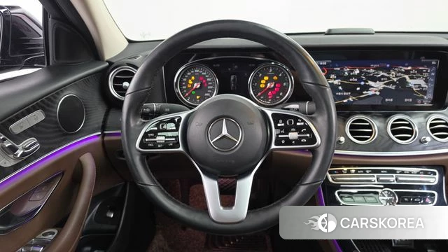 Mercedes-Benz E-Class W213 2019 Черный из Кореи, фото 3
