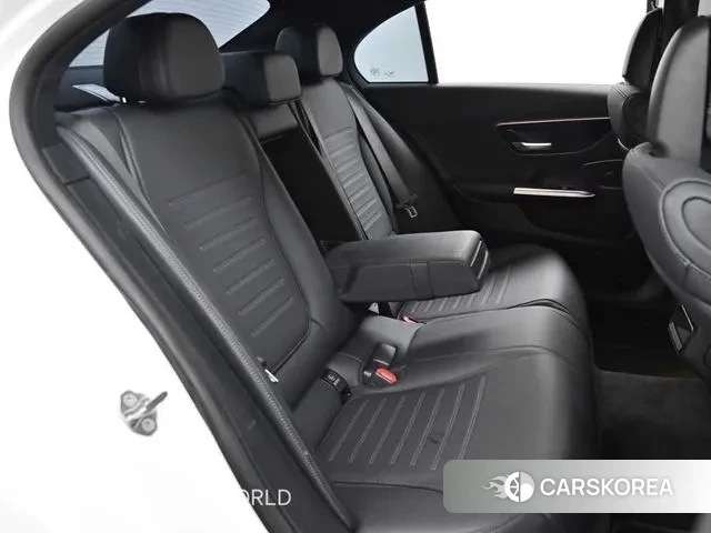 Mercedes-Benz C-Class W206 2023 Белый из Кореи, фото 3