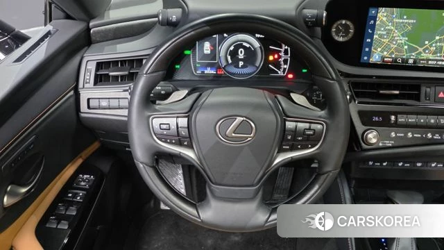 Lexus ES300h 7th generation 2023 Серый из Кореи, фото 3