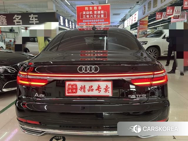 Audi A8 2022 Черный из Китая, фото 3
