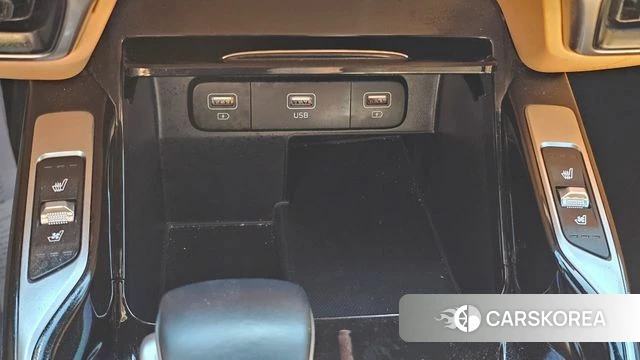 Kia Sorento 4th Generation 2021 Белый из Кореи, фото 3