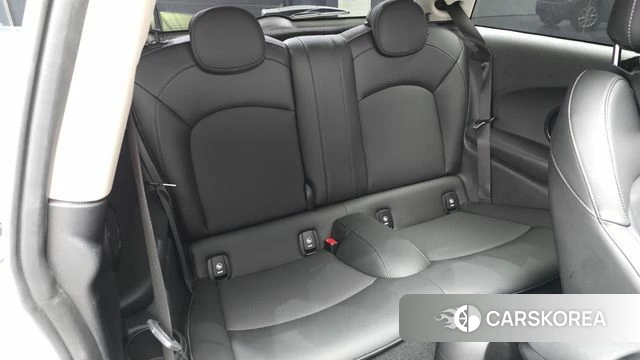 Mini Cooper 2019 Зеленый из Кореи, фото 3
