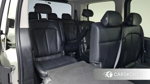 Hyundai Staria 2021 Белый из Кореи, фото 3