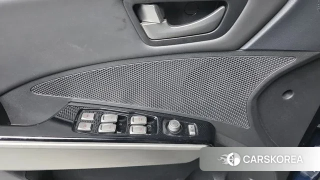 Ssangyong Tivoli Armor 2018 Синий из Кореи, фото 3