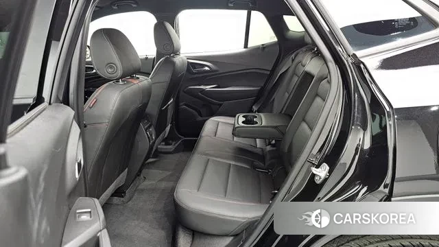 Chevrolet (GM Daewoo) Trax Crossover 2024 Черный из Кореи, фото 3