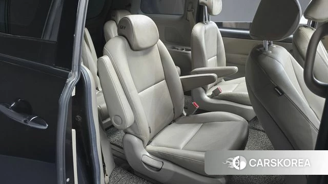 Kia The New Carnival 2019 Серый из Кореи, фото 3