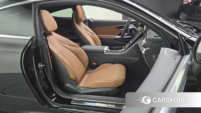 Mercedes-Benz CLE-Class C236 2025 Черный из Кореи, фото 3