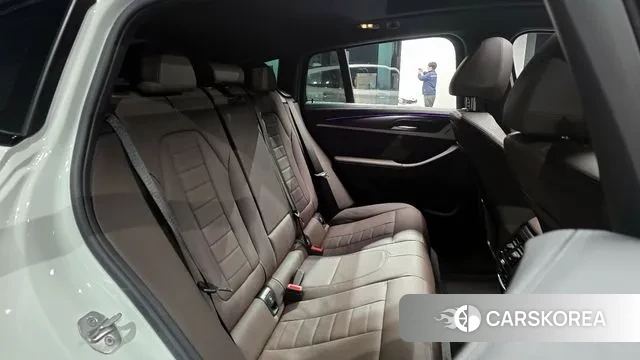 BMW X4 (G02) 2023 Белый из Кореи, фото 3