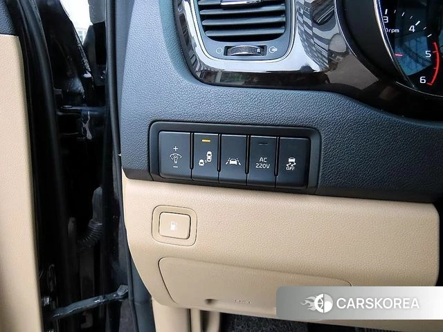 Kia The New Carnival 2019 Черный из Кореи, фото 3