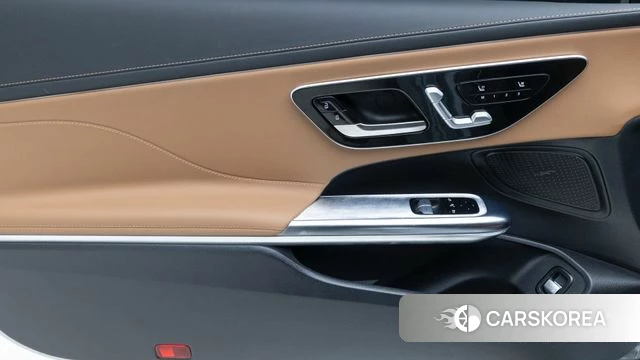 Mercedes-Benz CLE-Class C236 2024 Серебряный из Кореи, фото 3