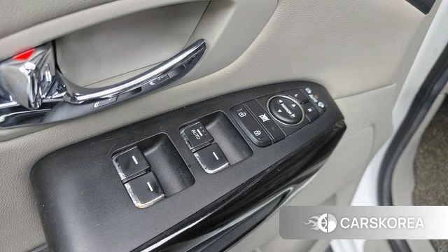 Kia The New Carnival 2018 Белый из Кореи, фото 3