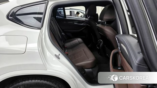 BMW X4 (G02) 2023 Белый из Кореи, фото 3