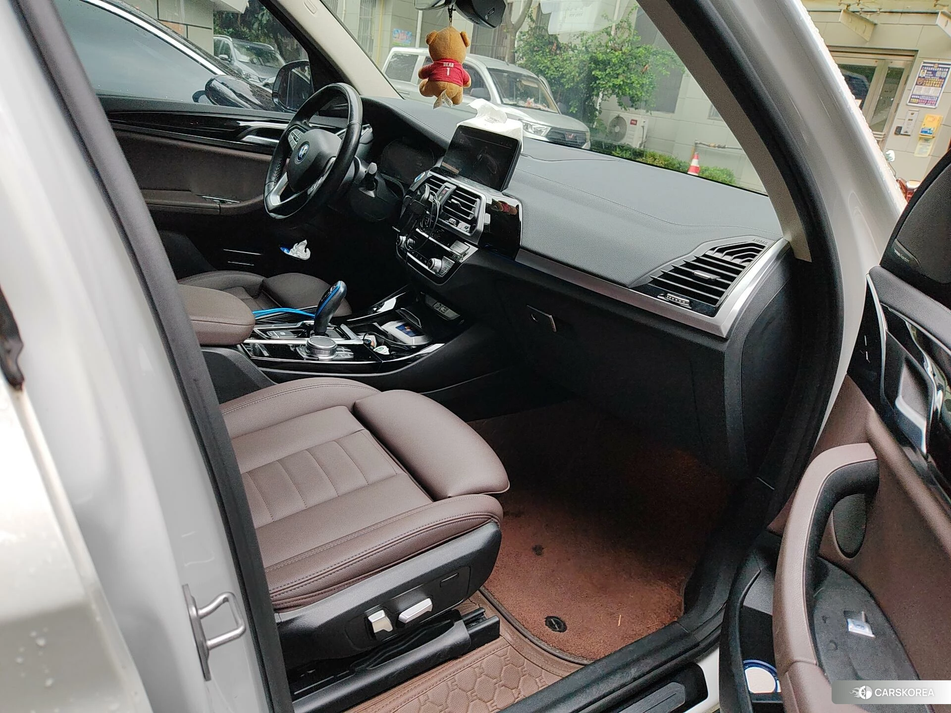 BMW iX3 2021 Белый из Китая, фото 3