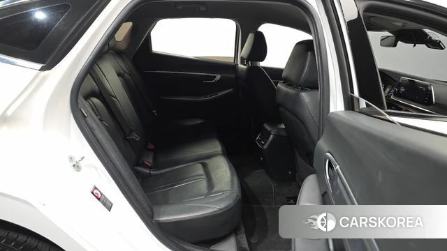 Hyundai Sonata (DN8) 2022 Белый из Кореи, фото 3