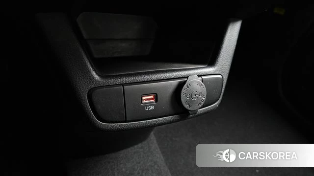 Kia The New Kia Ray 2023 Белый из Кореи, фото 3
