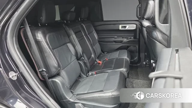 Ford Explorer 6th Generation 2020 Черный из Кореи, фото 3