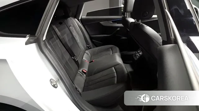 Audi A5 (F5) 2021 Белый из Кореи, фото 3