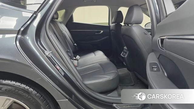 Hyundai Sonata (DN8) 2022 Серый из Кореи, фото 3